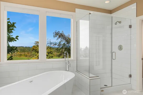 $2,300,000 | 221 Baker View Lane, Camano Island, WA 98282