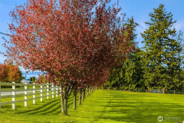 $2,300,000 | 221 Baker View Lane, Camano Island, WA 98282