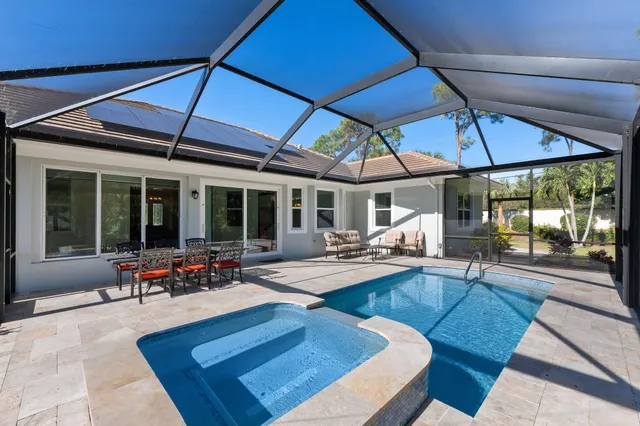 $1,089,888 | 1680 Southeast Cypress Glen Way, Stuart, FL 34997