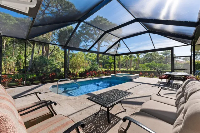 $1,089,888 | 1680 Southeast Cypress Glen Way, Stuart, FL 34997