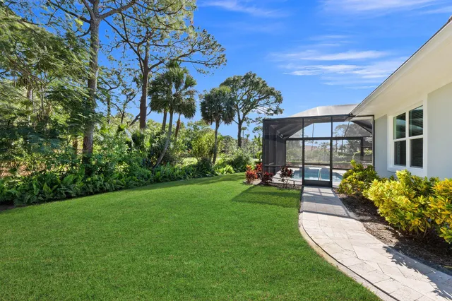 $1,089,888 | 1680 Southeast Cypress Glen Way, Stuart, FL 34997