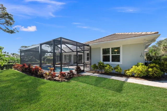 $1,089,888 | 1680 Southeast Cypress Glen Way, Stuart, FL 34997