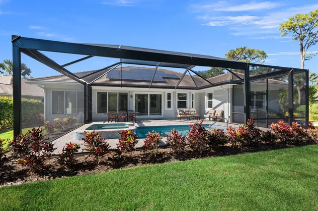 $1,089,888 | 1680 Southeast Cypress Glen Way, Stuart, FL 34997