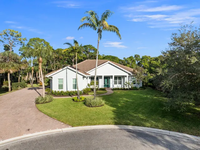 $1,089,888 | 1680 Southeast Cypress Glen Way, Stuart, FL 34997