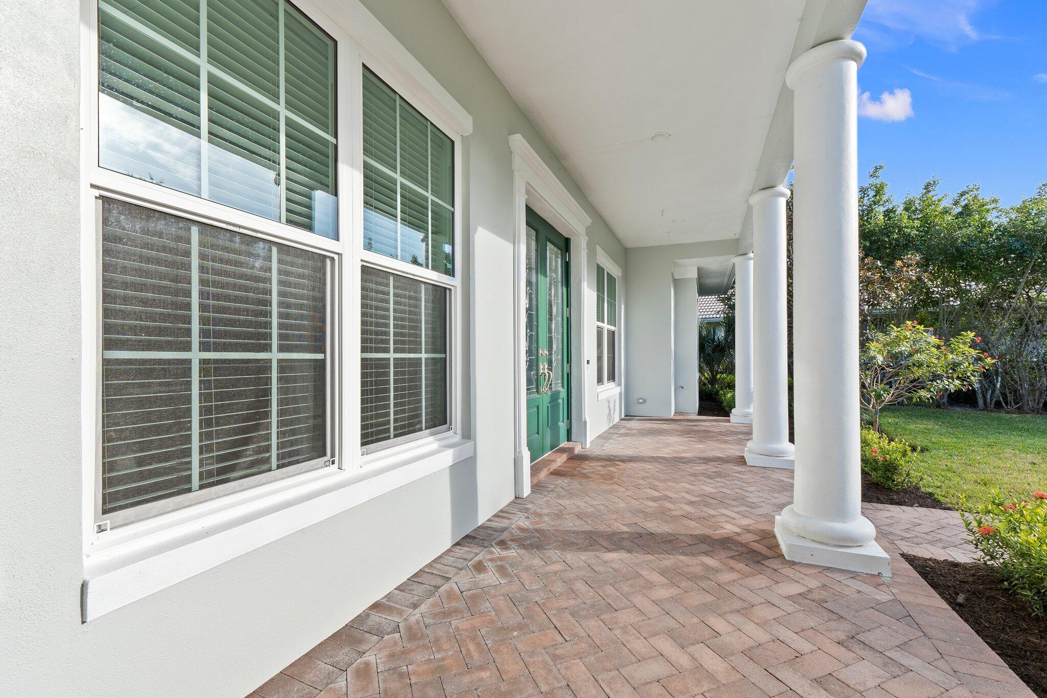 1680 Southeast Cypress Glen Way Stuart, FL 34997 - Photo 10 of 76 10-web-or-mls-DSC05666