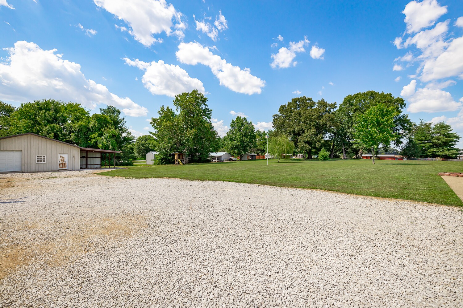 3880 Striped Bridge Road Hopkinsville, KY 42240 - Photo 24 of 27