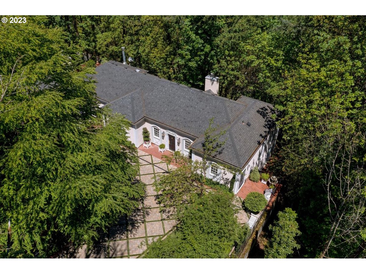 554 Southwest 48th Drive Portland, OR 97221 - Photo 44 of 48 a aerial view of a house