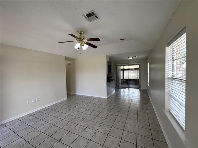 2513 Rue Jesann Marrero, LA 70072 - Photo 6 of 36