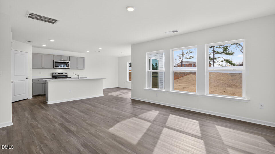 84 Cheyenne Drive Clayton, NC 27520 - Photo 6 of 37 lawson-glen-84-cheyenne-dr-clayton-nc-us