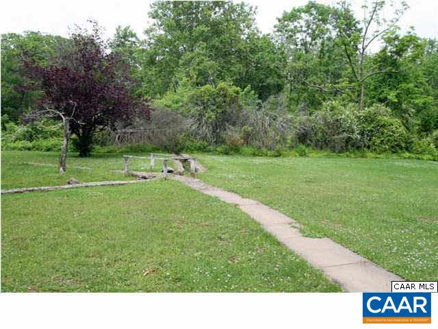 2723 Nethers Road Sperryville, VA 22740 - Photo 6 of 24 Gallery Image 6