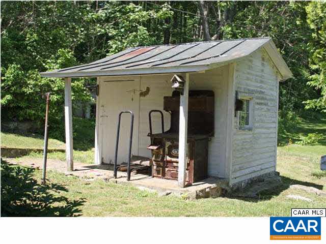 2723 Nethers Road Sperryville, VA 22740 - Photo 7 of 24 Gallery Image 7