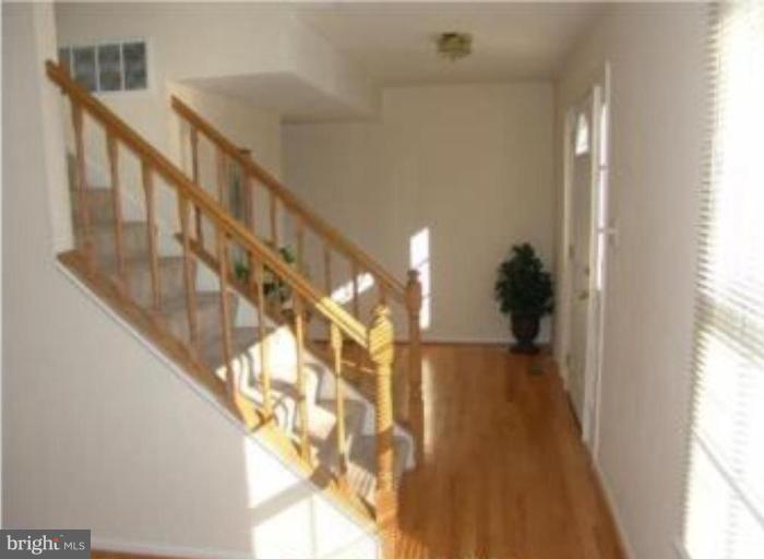 7142 Hamor Lane Springfield, VA 22153 - Photo 6 of 11 Staircase