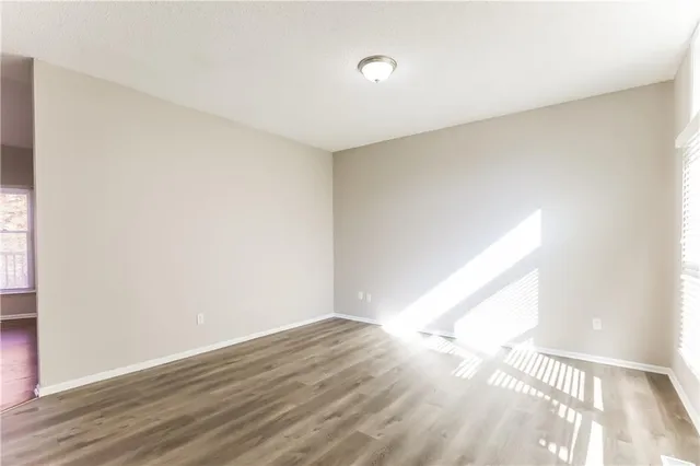 $2,530 | 4520 Northeast Webster Drive, Lee's Summit, MO 64064