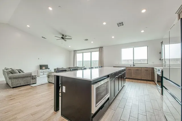 $575,000 | 7153 East Harvard Avenue, Fresno, CA 93737