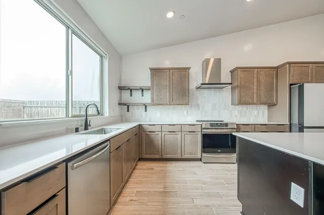 $575,000 | 7153 East Harvard Avenue, Fresno, CA 93737