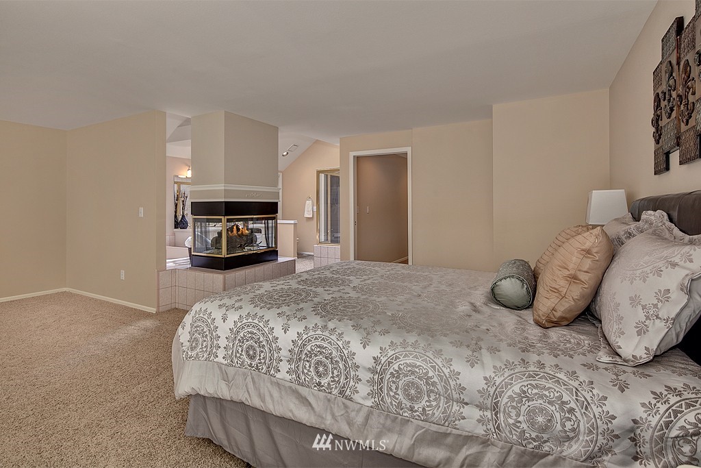 9824 Northeast 197th Street Bothell, WA 98011 - Photo 11 of 20 Gallery Image 11