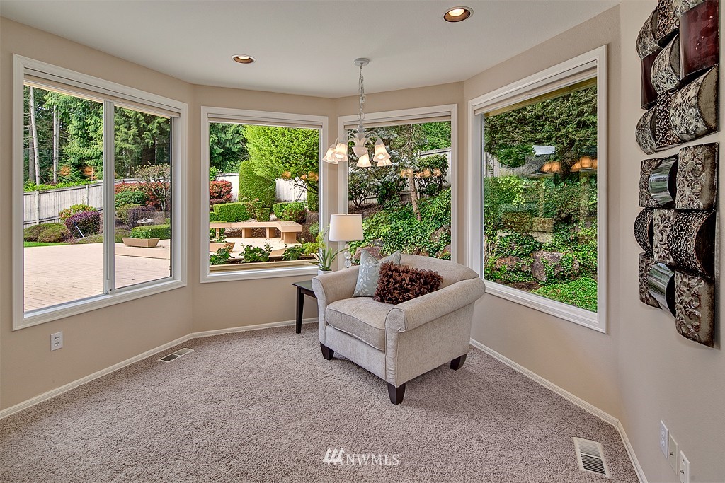 9824 Northeast 197th Street Bothell, WA 98011 - Photo 10 of 20 Gallery Image 10