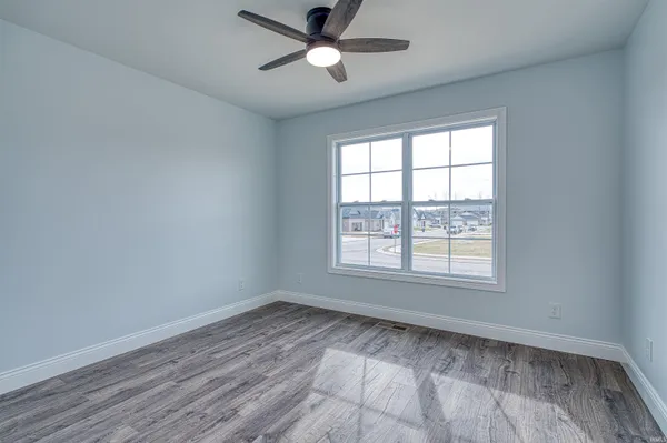$380,000 | 3569 Sand Drive, Newburgh, IN 47630
