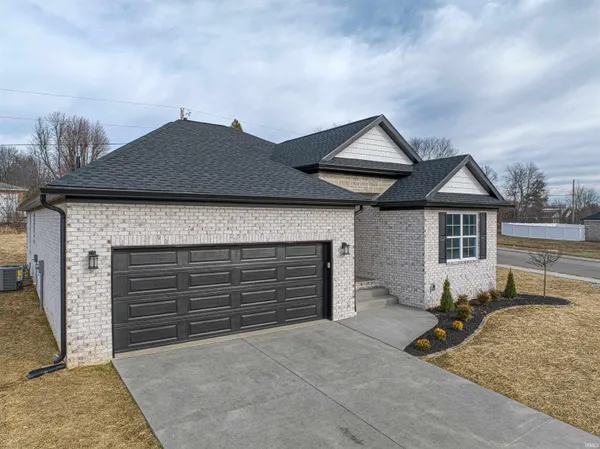 $380,000 | 3569 Sand Drive, Newburgh, IN 47630