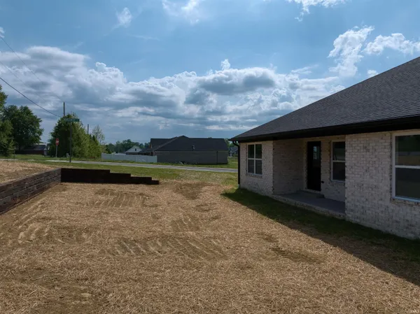 $380,000 | 3569 Sand Drive, Newburgh, IN 47630