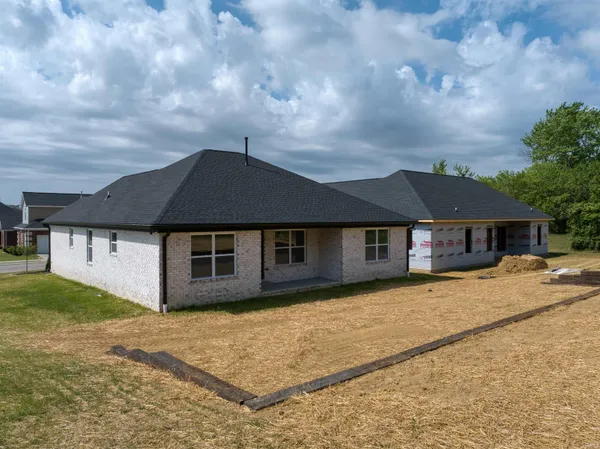 $380,000 | 3569 Sand Drive, Newburgh, IN 47630