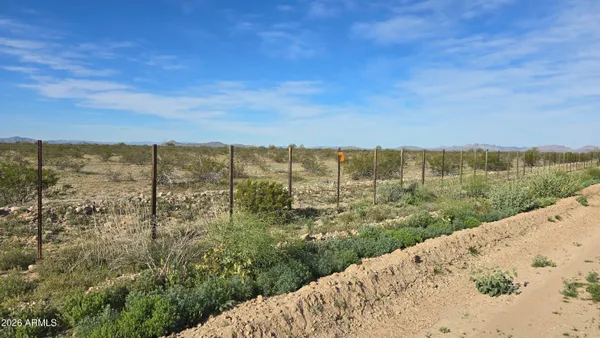 $400,000 | 80376 Salome Road, Salome, AZ 85348