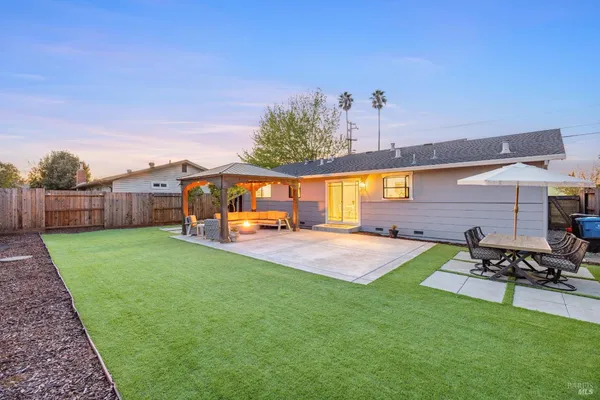 $689,000 | 779 Bernice Avenue, Rohnert Park, CA 94928