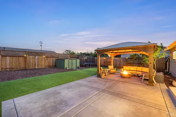 $689,000 | 779 Bernice Avenue, Rohnert Park, CA 94928