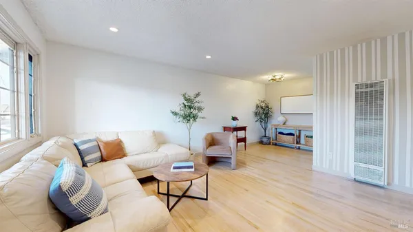 $689,000 | 779 Bernice Avenue, Rohnert Park, CA 94928