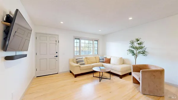 $689,000 | 779 Bernice Avenue, Rohnert Park, CA 94928