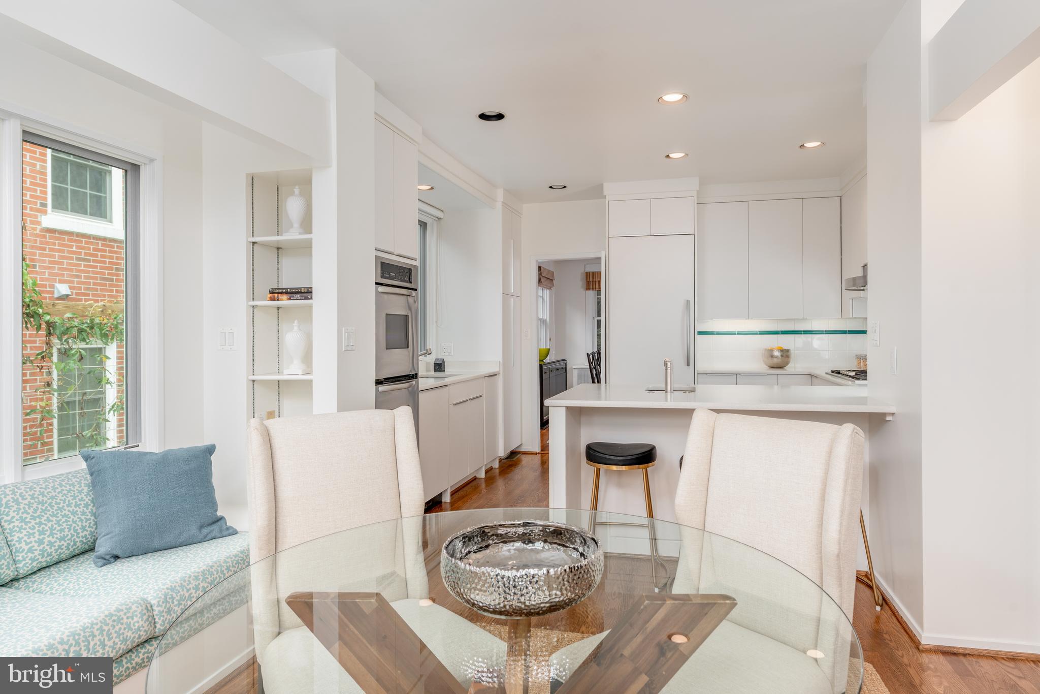 5045 Reno Road Northwest Washington, DC 20008 - Photo 22 of 65 Spacious kitchen with seating