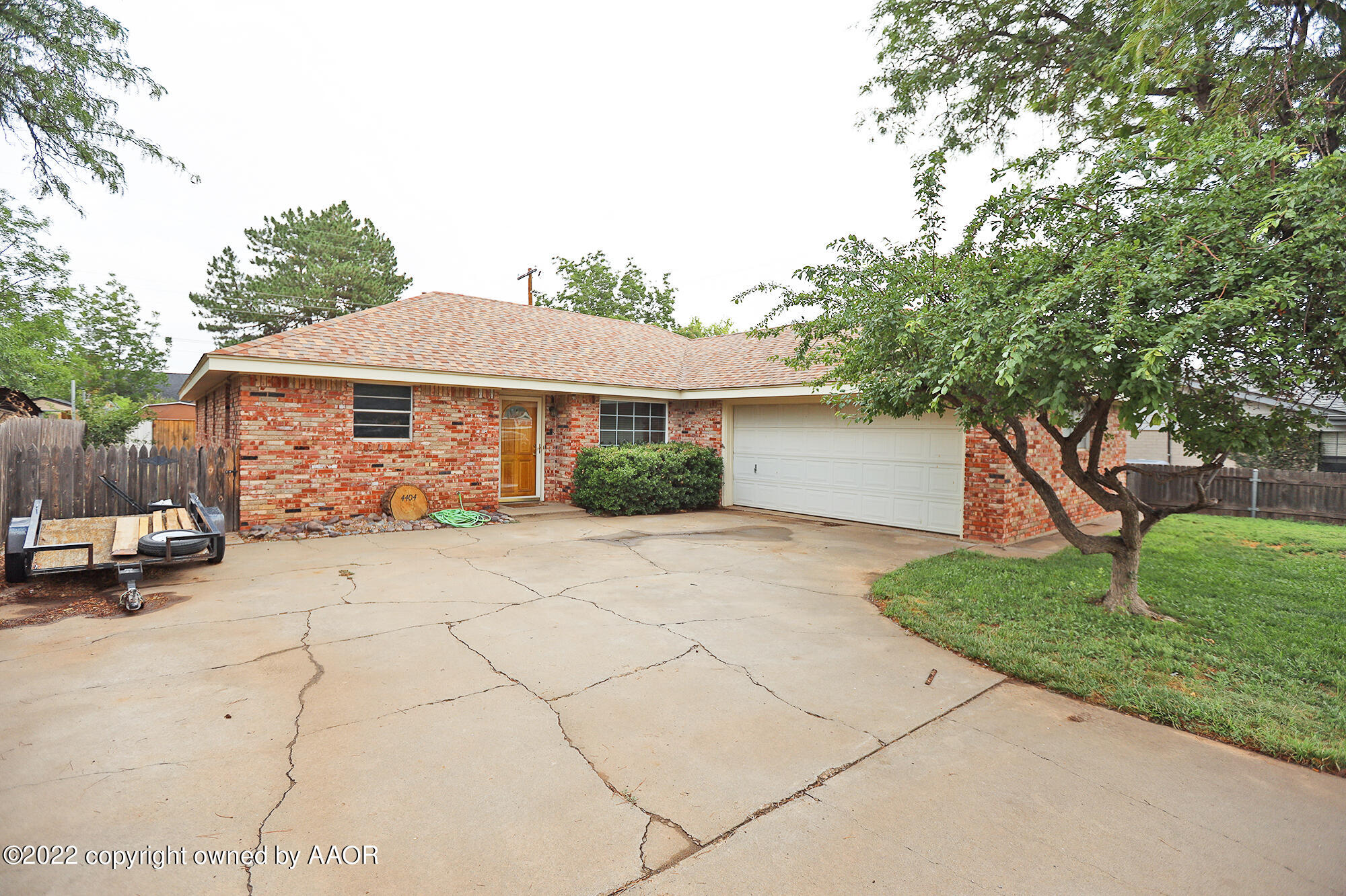 4404 Sherwood Lane Amarillo, TX 79110 - Photo 24 of 25 Front2