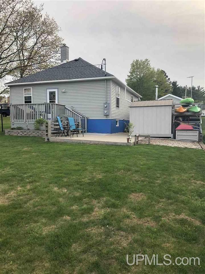 165 Marble Street Ishpeming, MI 49849 - Photo 2 of 20 Gallery Image 2