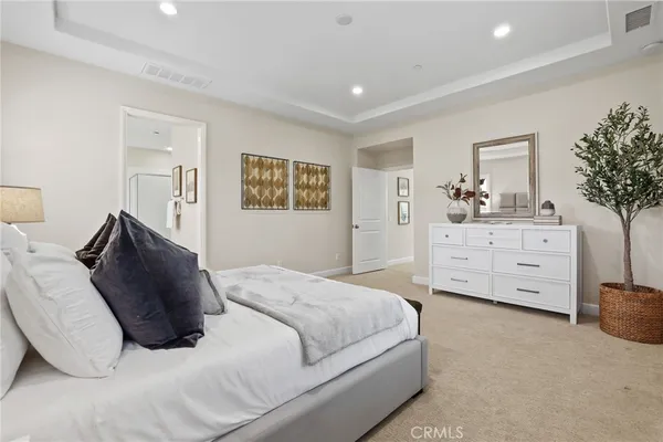 $2,150,000 | 62 Wrangler, Irvine, CA 92602