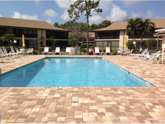 256 Pebble Beach Circle, Unit D203 Naples, FL 34113 - Photo 9 of 13 Photo 9