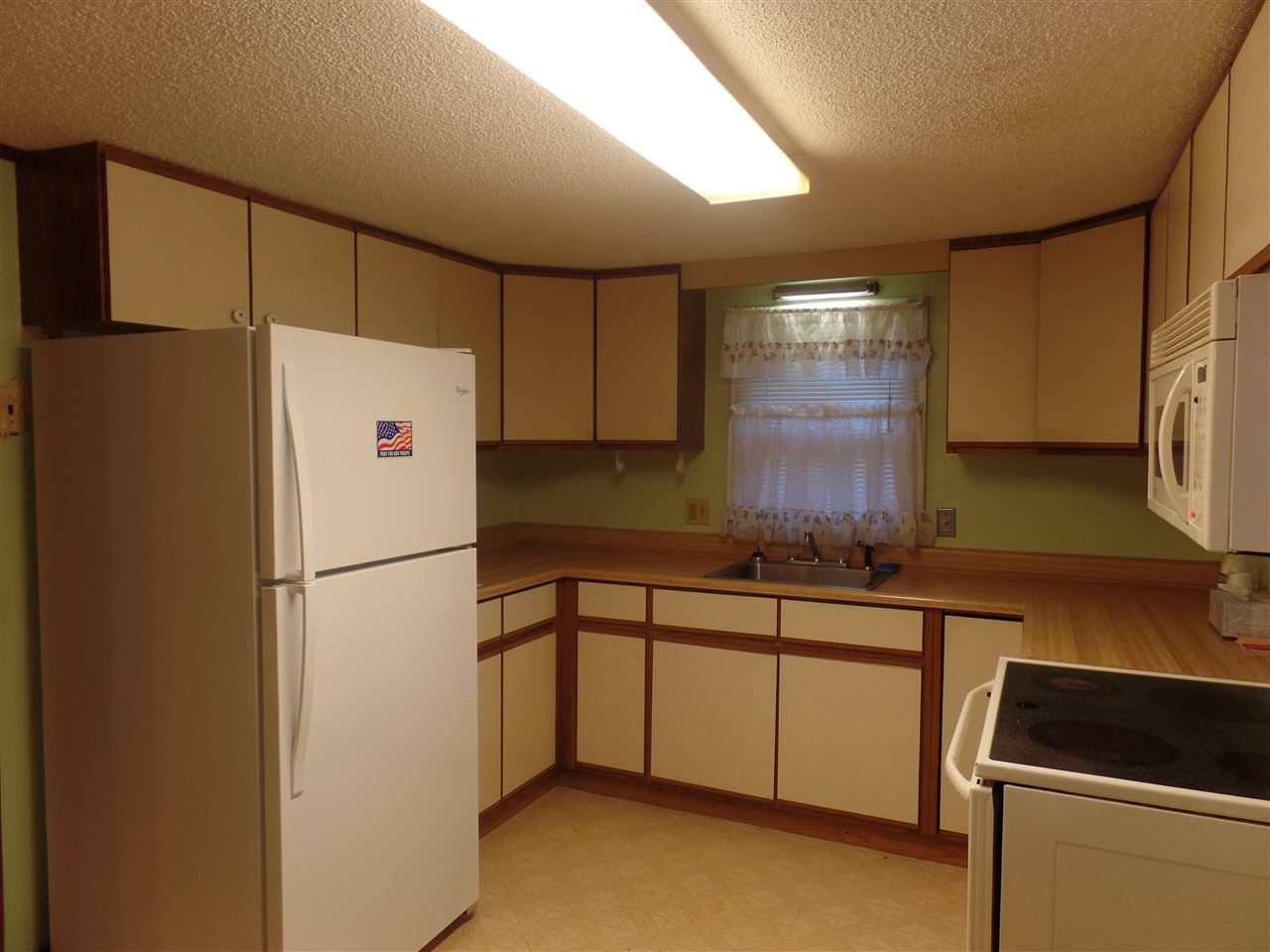 413 Milan Road Milan, NH 03588 - Photo 7 of 21