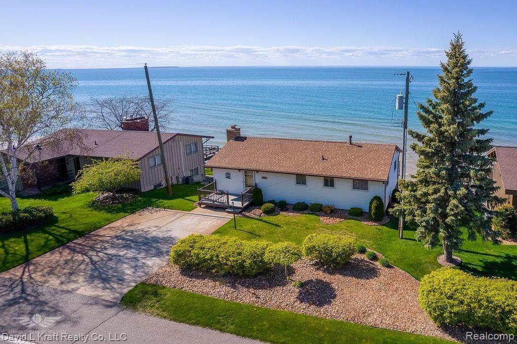 5512 Port Austin Road Caseville, MI 48725 - Photo 9 of 36 BDW-.jpg