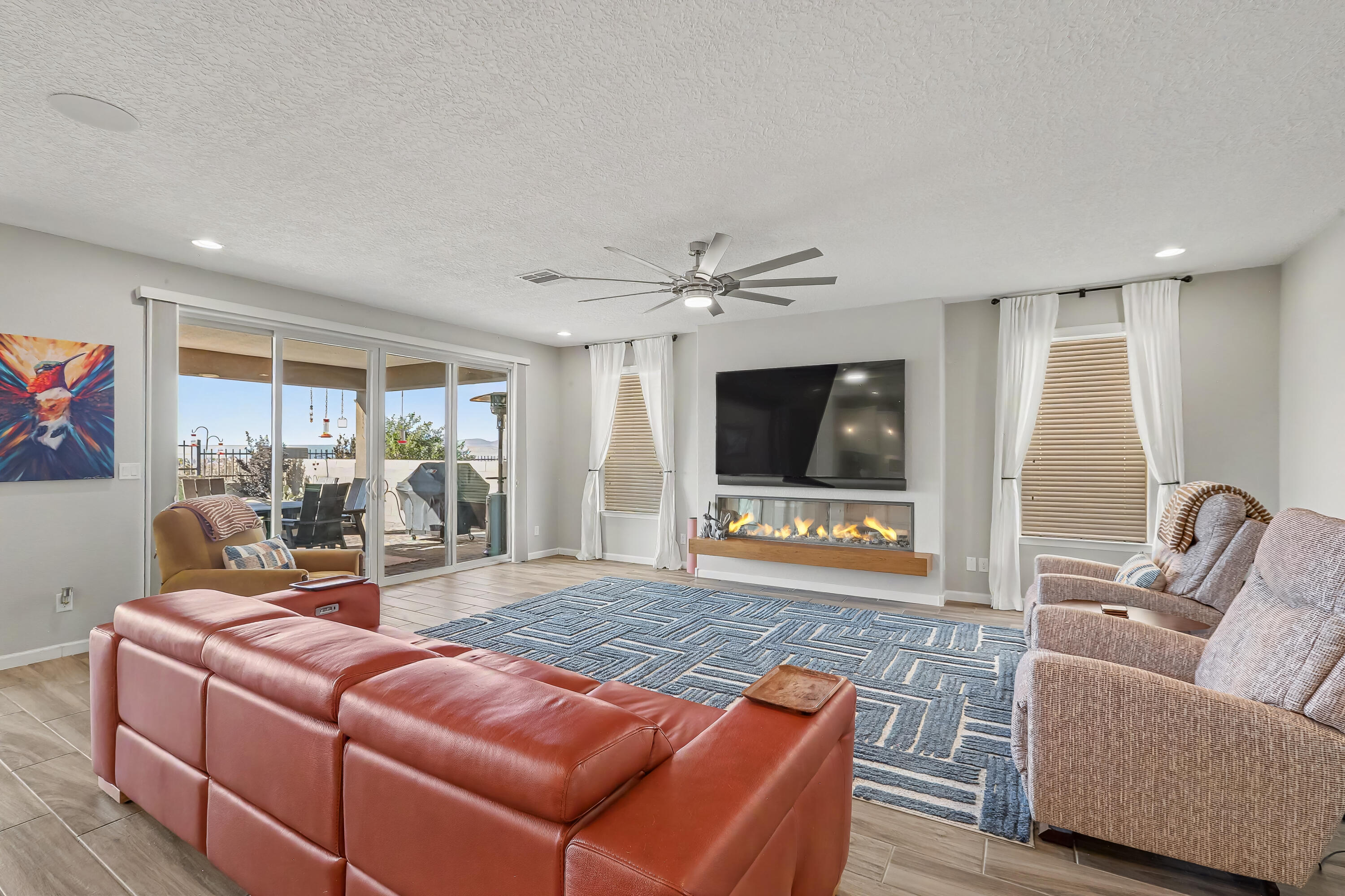2793 Kings Canyon Loop Northeast Rio Rancho, NM 87144 - Photo 3 of 38 Gallery Image 3