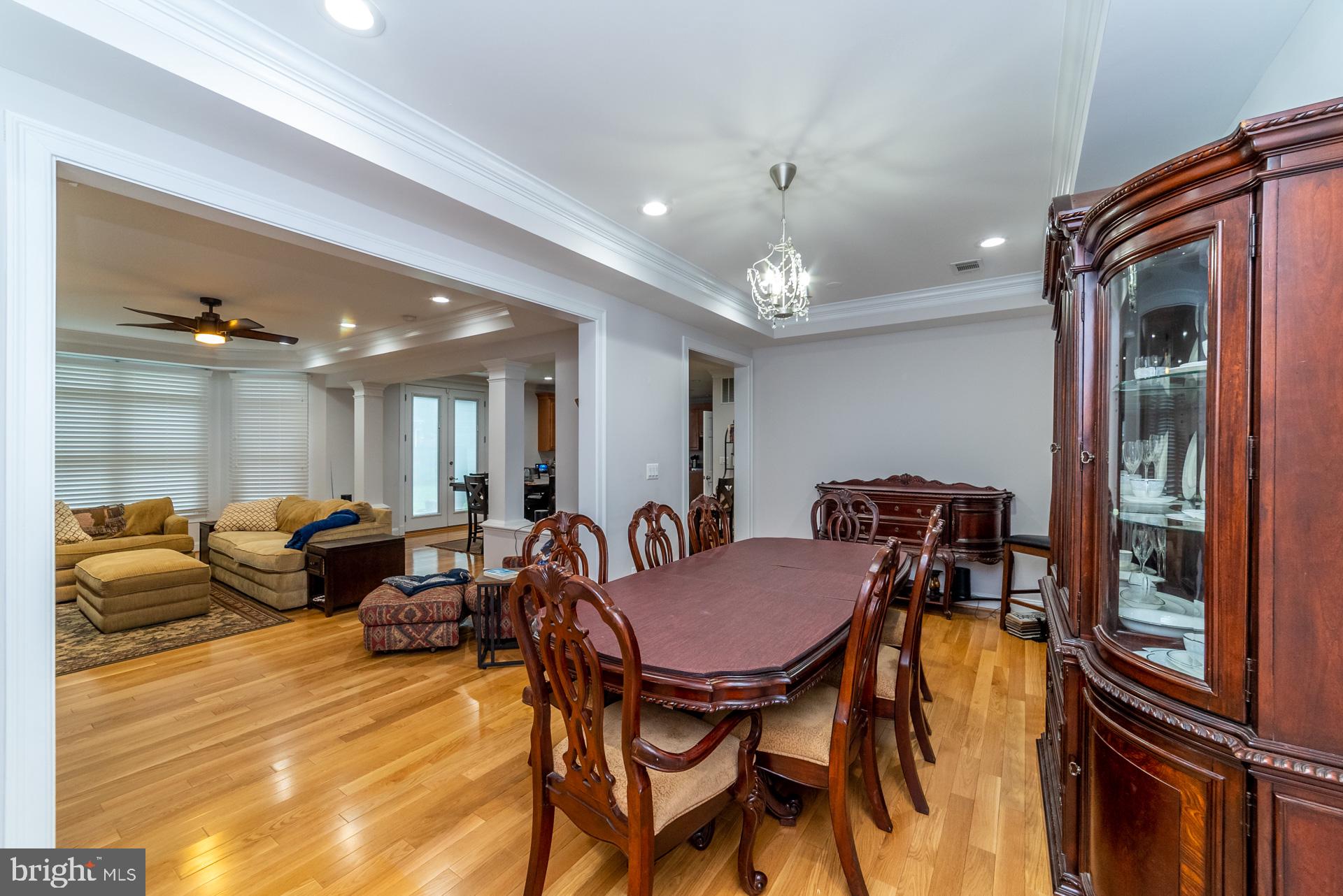 7413 Gresham Street Springfield, VA 22151 - Photo 11 of 55