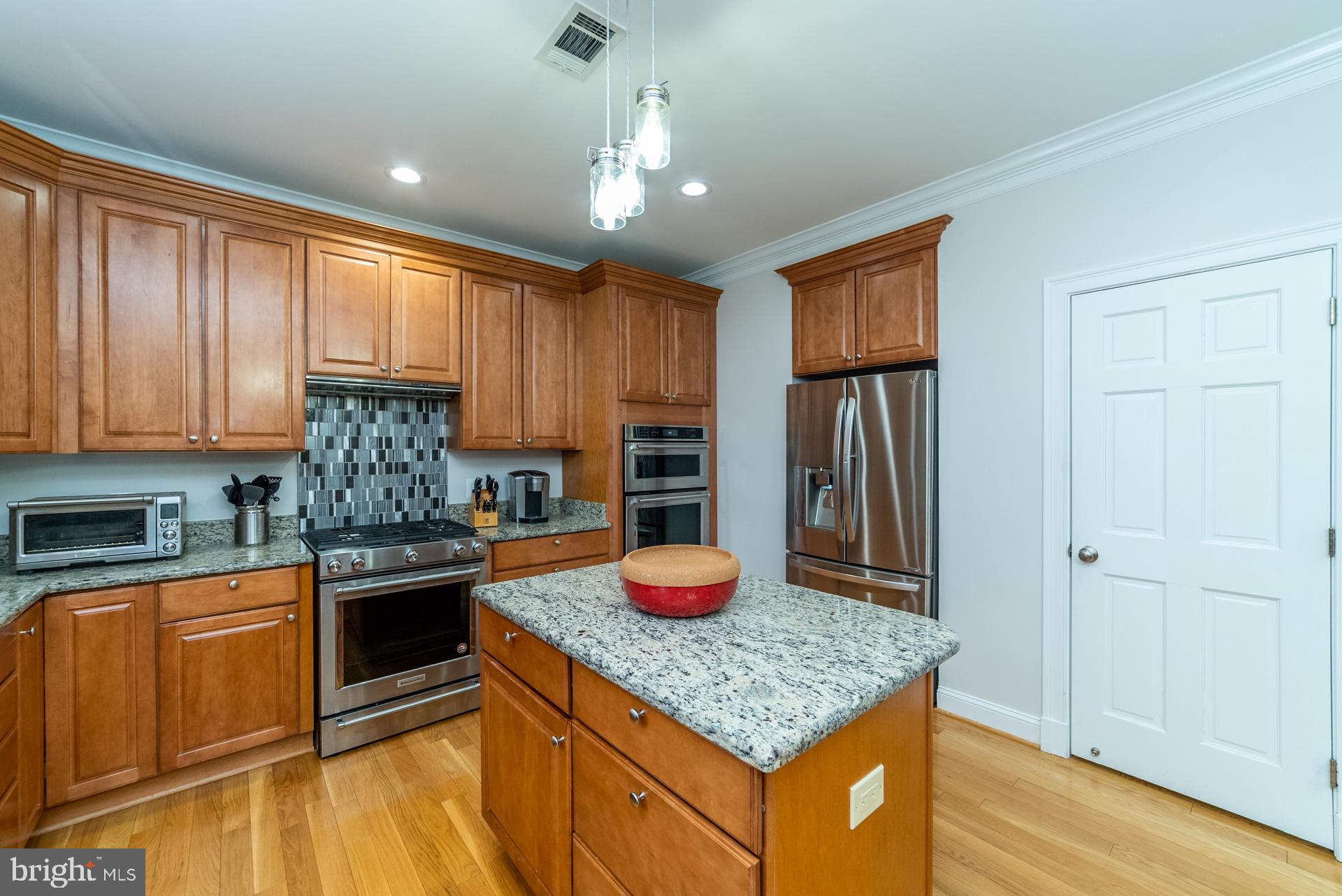 7413 Gresham Street Springfield, VA 22151 - Photo 19 of 55