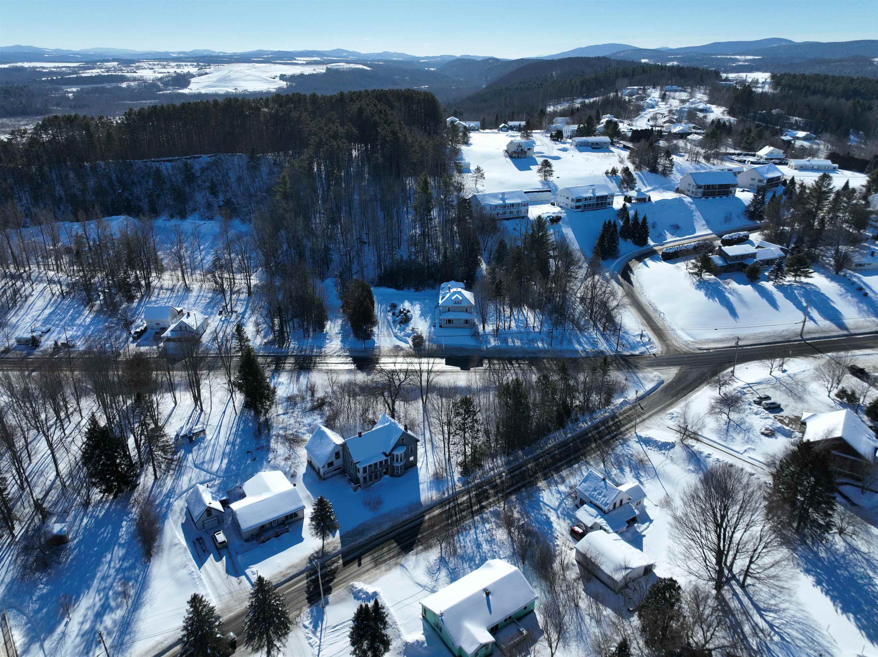 531 West Main Street Newport, VT 05855 - Photo 11 of 26