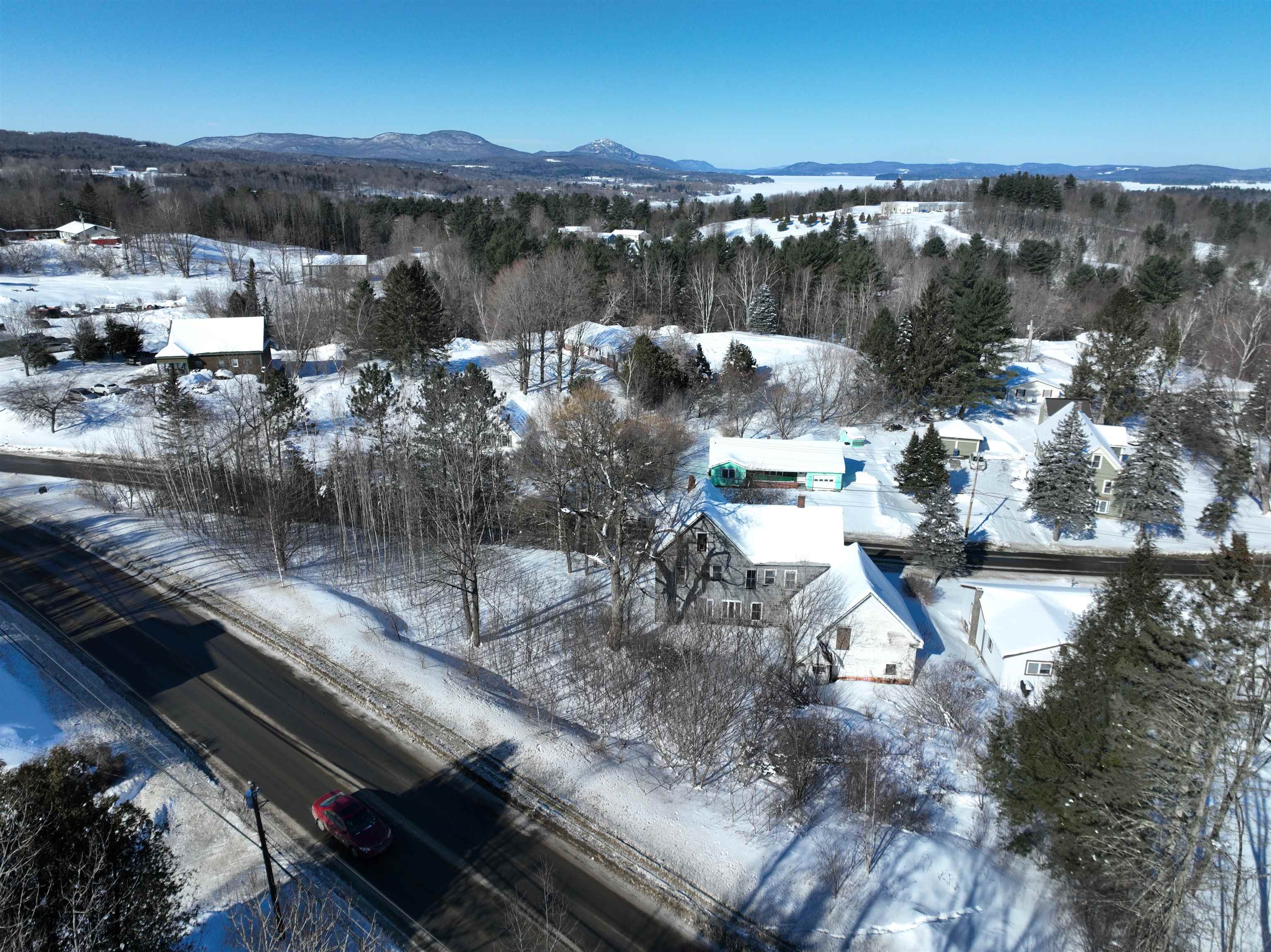 531 West Main Street Newport, VT 05855 - Photo 6 of 26