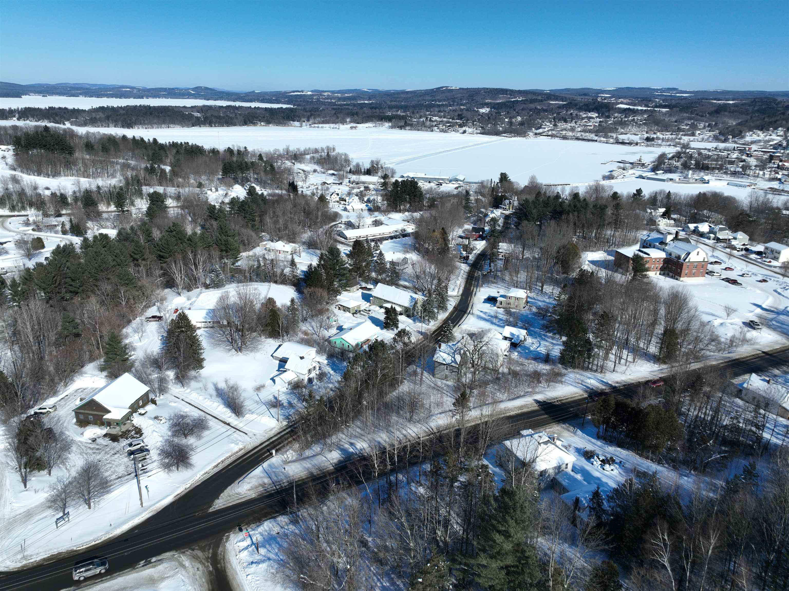 531 West Main Street Newport, VT 05855 - Photo 9 of 26