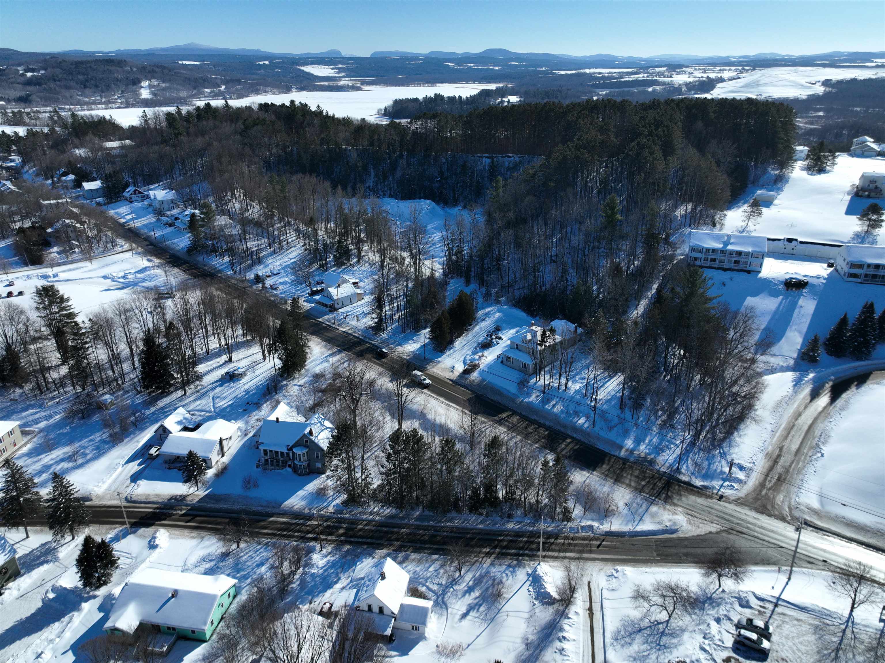 531 West Main Street Newport, VT 05855 - Photo 10 of 26