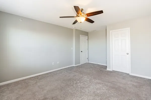 $2,900 | 2931 Henley Lane, Unit 2931, Naperville, IL 60540