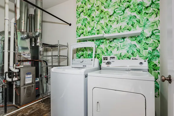 $2,900 | 2931 Henley Lane, Unit 2931, Naperville, IL 60540