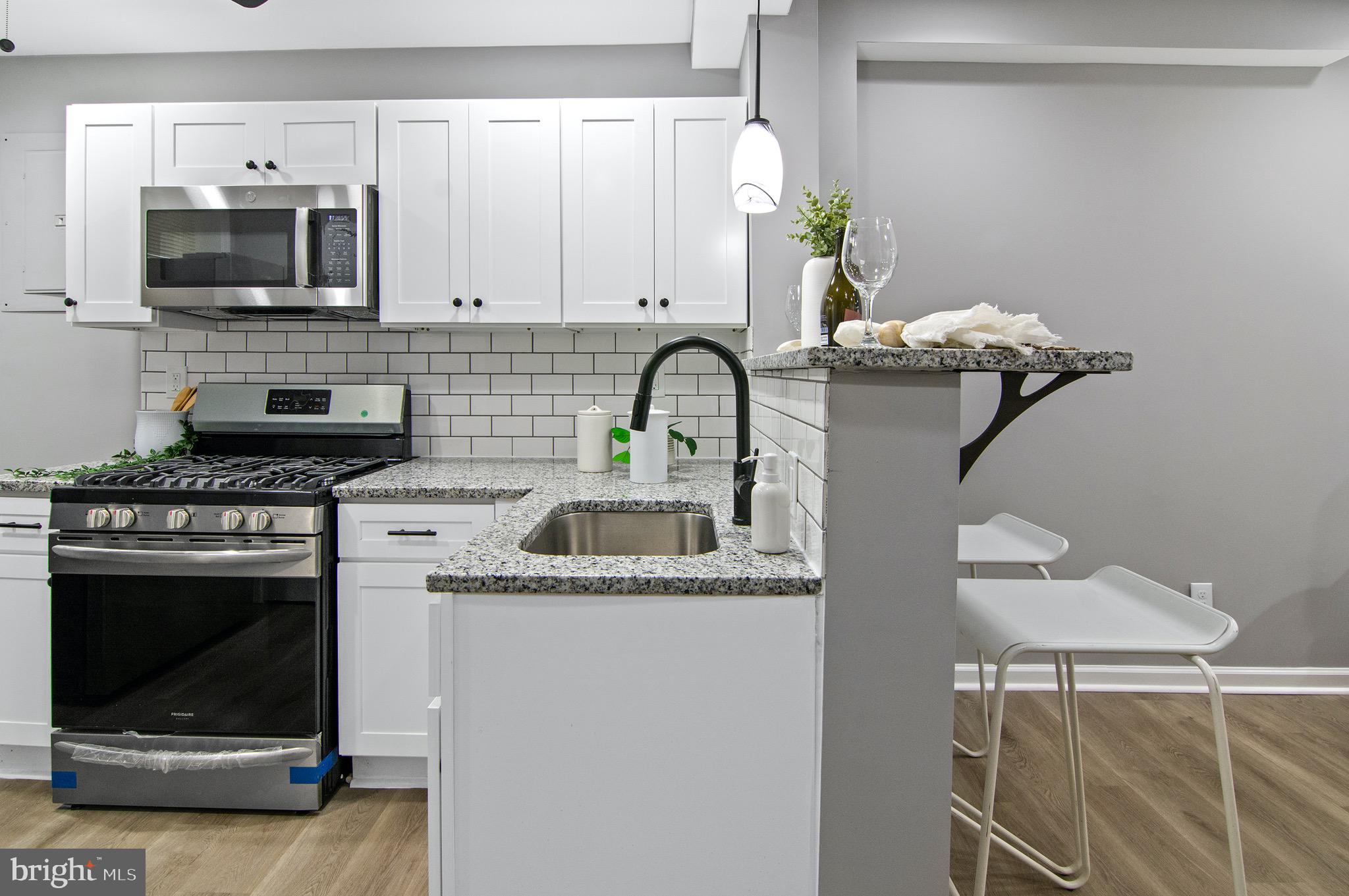 855 Reinhardt Street Baltimore, MD 21230 - Photo 7 of 25 Kitchen