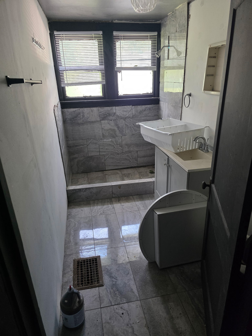 702 Locust Street Carthage, IL 62321 - Photo 33 of 39
