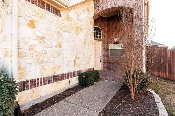 $3,100 | 11945 Henderson Drive, Frisco, TX 75035