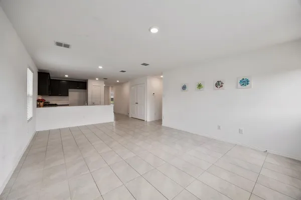 $1,895 | 6038 Determine Lane, Forney, TX 75126